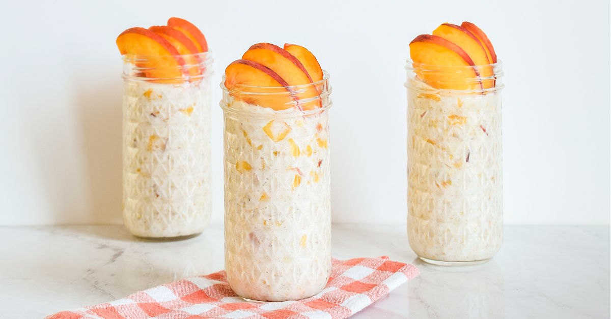 Quick & Simple Peach Overnight Oats for Busy Summer Mornings